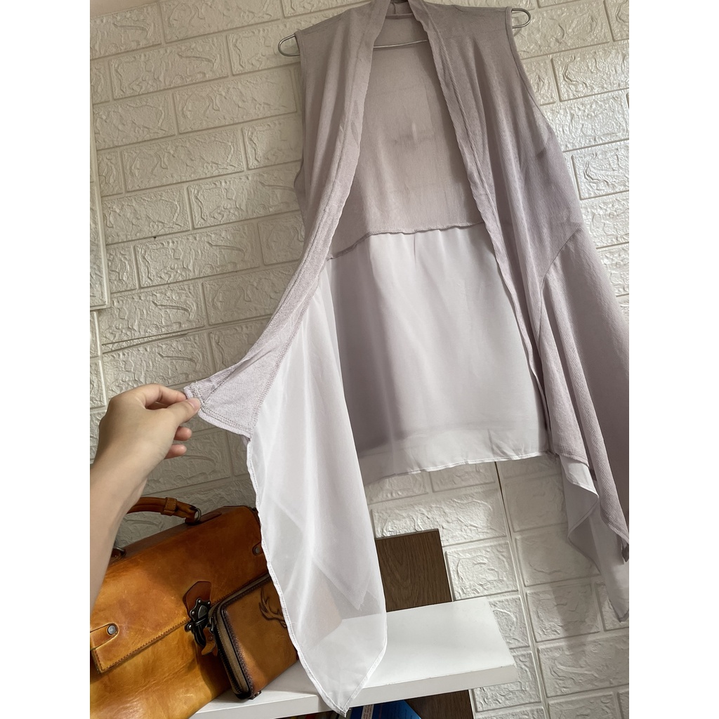 Áo khoác không tay, tà phối voan