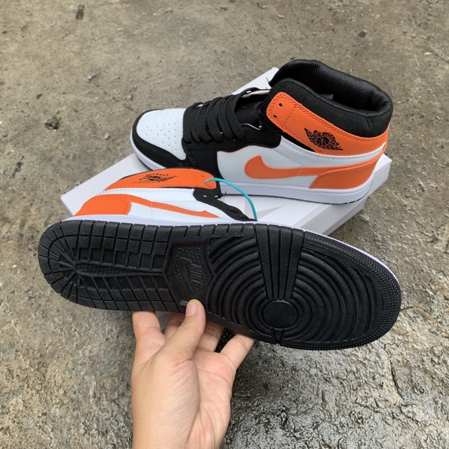 [Mã WAST10K giảm 10K đơn từ 50k] (Fullbox) Giầy Jordan 1 cao cổ đen cam chất đẹp giá rẻ | BigBuy360 - bigbuy360.vn
