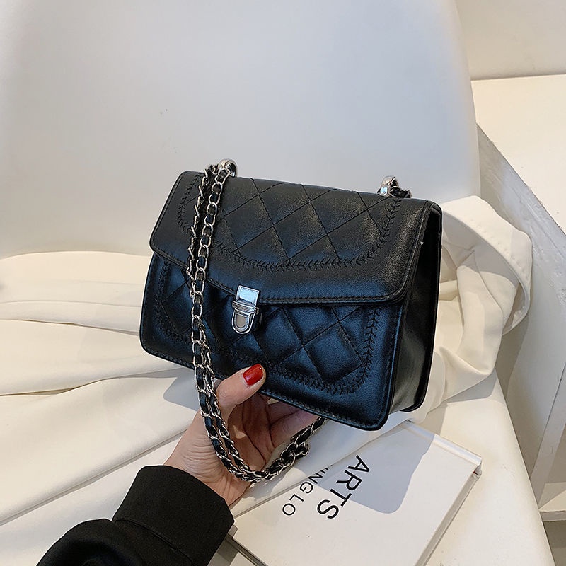 Túi Đeo Chéo mini Họa Tiết Hình Thoi Phối Dây Xích Thời Trang Mùa Hè Phong Cách Hàn Quốc Hàng Mới Dành Cho Bạn Nữ 2022