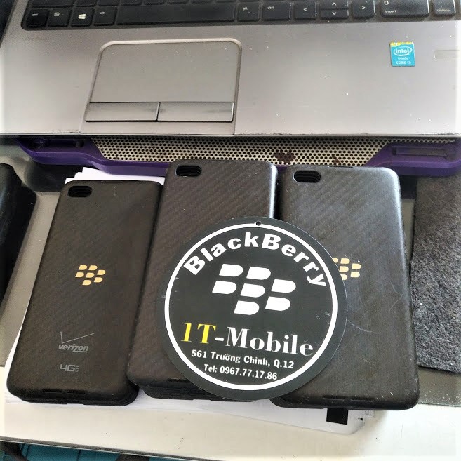 [Blackberry Z30] Nắp lưng xấu Blackberry Z30 Zin Bóc Máy