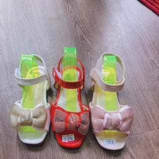Sandal dép bé gái đi học đi chơi