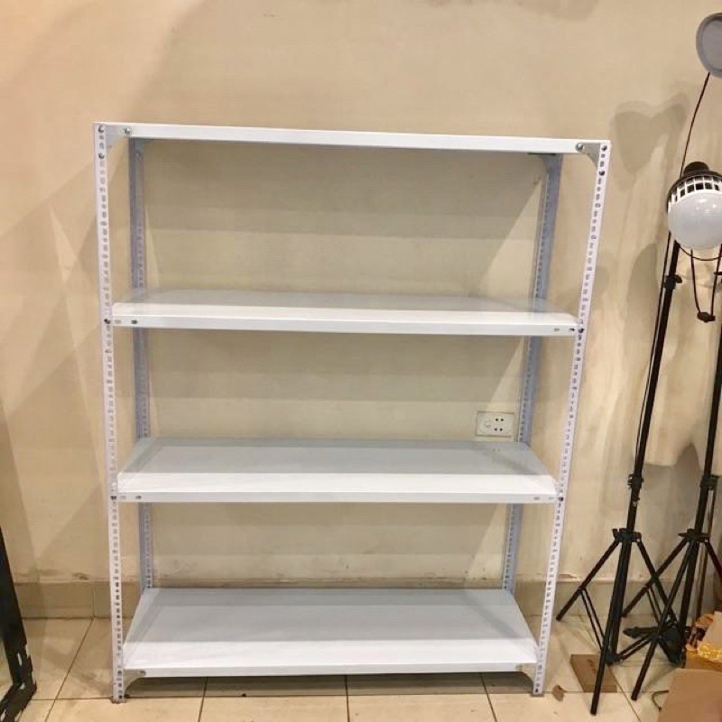 Kệ sắt v lỗ đa năng 4 tầng dài 1m x rộng 0,3m x cao 1,5m màu TRẮNG