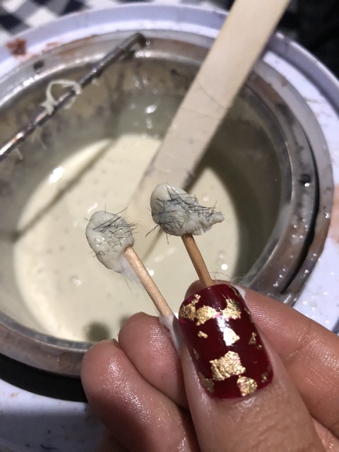 Sáp wax nóng hard beans 300g tẩy lông triệt lông hàng chính hãng tặng kèm que wax | BigBuy360 - bigbuy360.vn