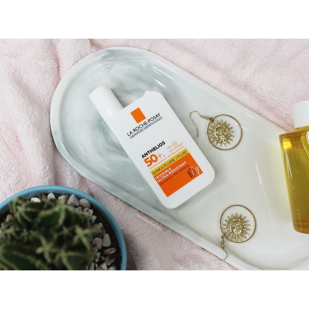 Kem Chống Nắng La Roche Posay Anthelios Invisible Fluid SPF 50+ 50ml | BigBuy360 - bigbuy360.vn