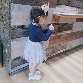 Váy vương miện hàng xuất dư.