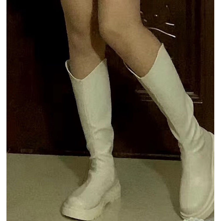 GIÀY BỐT NỮ CAO CỔ V CÓ KHOÁ KÉO SAU