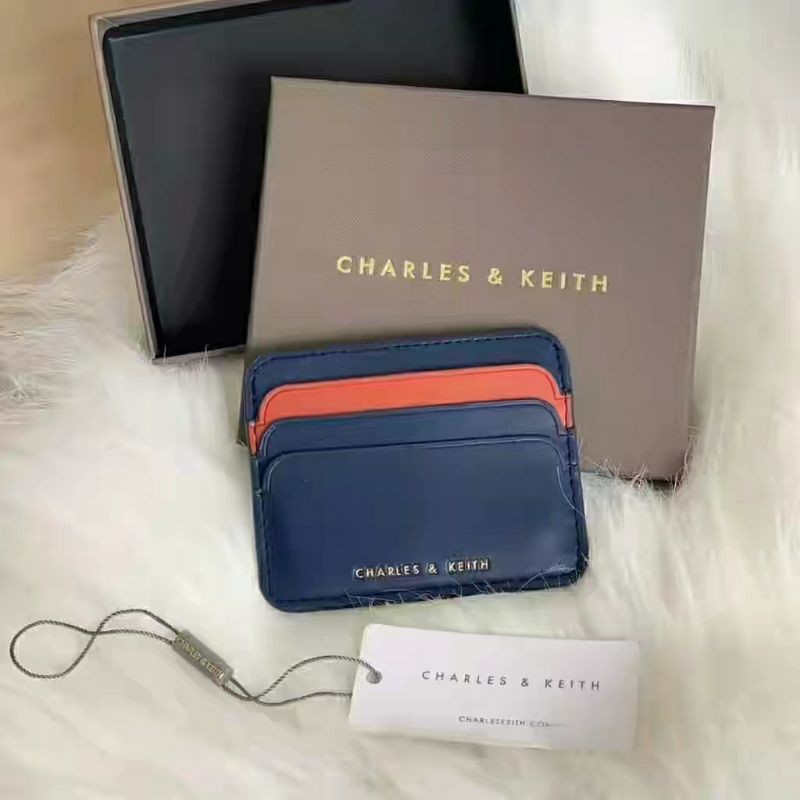 Ví Charles & Keith Chính Hãng Đựng Thẻ Tiện Dụng