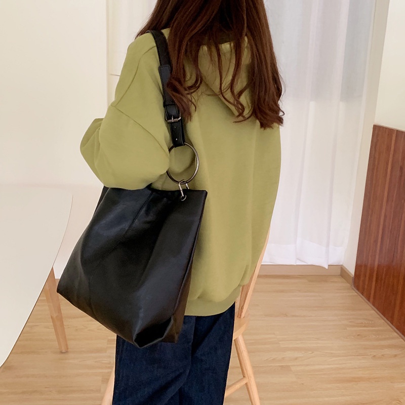 Túi Đeo Vai Mềm Mại Sức Chứa Lớn Phong Cách Hàn Quốc Thời Trang Thu Đông Cho Nữ