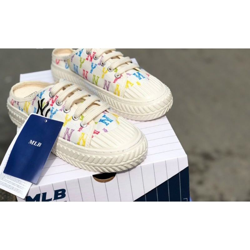 Giày Đạp Gót M-L-B Thêu chữ dành cho nữ 3 màu lựa chọn