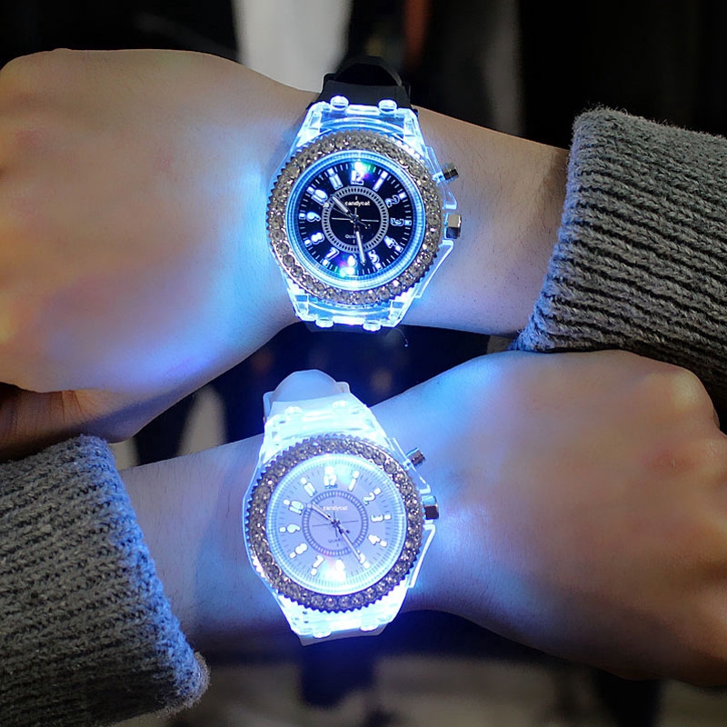 Đồng hồ đeo tay tích hợp đèn LED 7 màu phát quang W322 thời trang cho nam và nữ