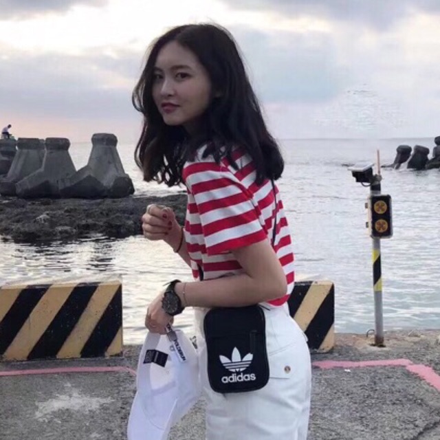 Túi đeo chéo mini cực xink