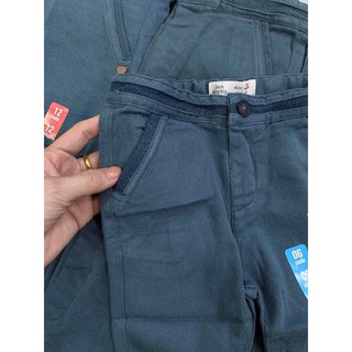 Quần kaki xanh Zara