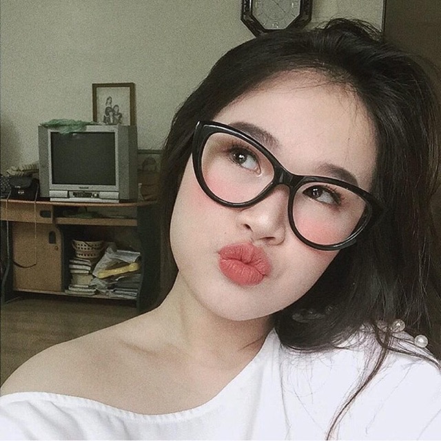 Kính Mắt mèo Sang chảnh - Siêu phầm cực HOT | BigBuy360 - bigbuy360.vn