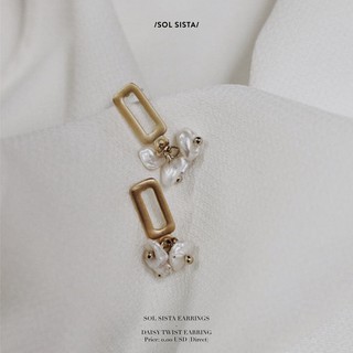 Hoa tai - daisy twist earrings - sol sista
