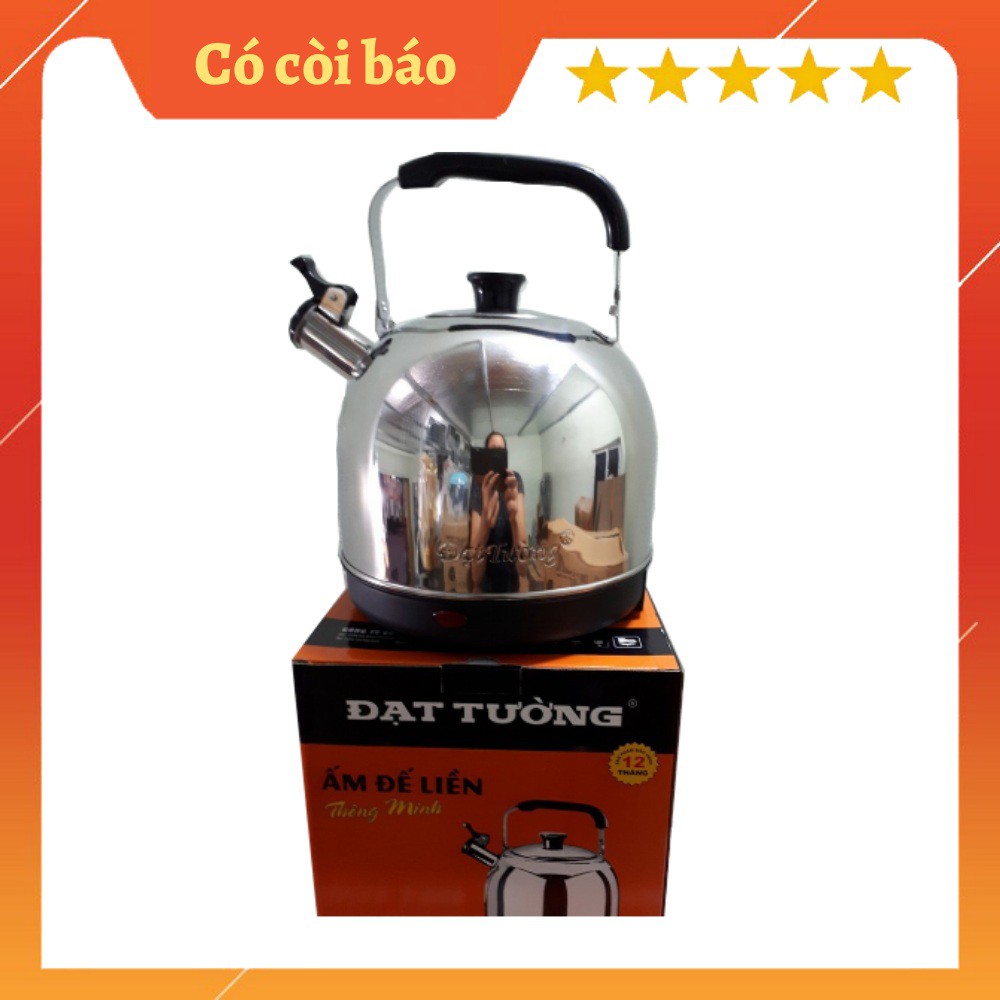 Ấm siêu tốc 5l Đạt Tường có còi báo nước sôi đế liền không còn tình trạng ấm điện bị cháy lõi nữa