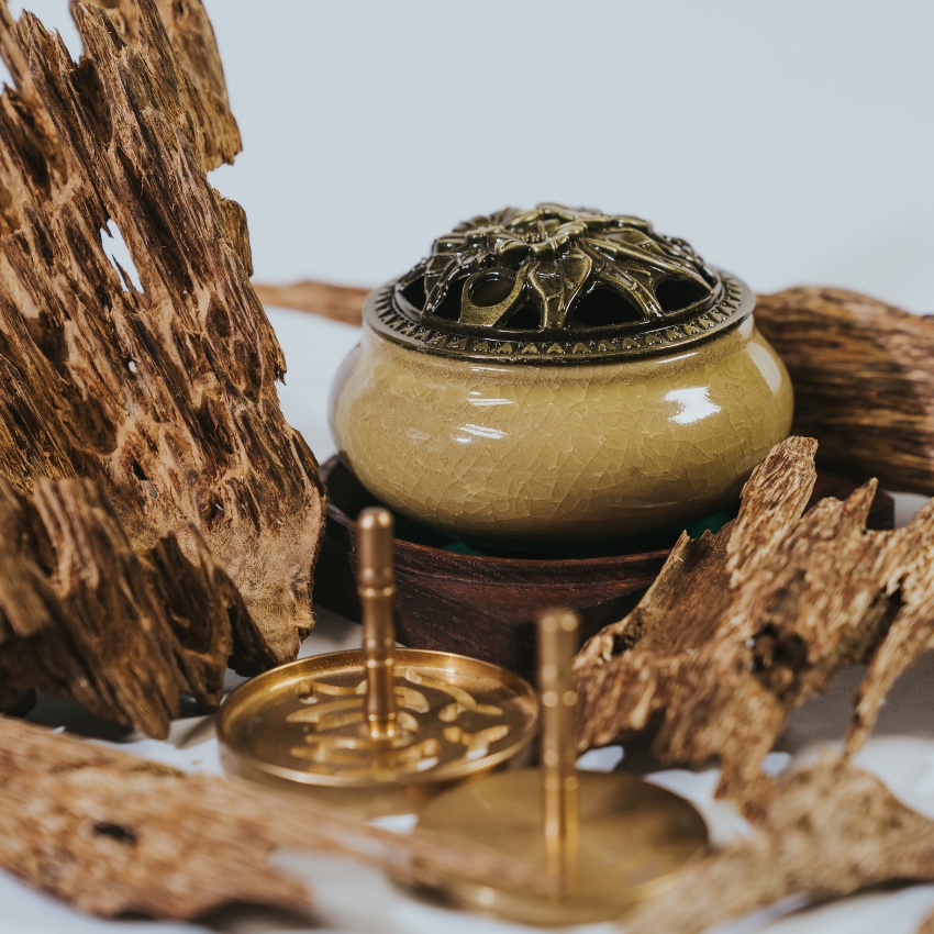 Lư Xông Trầm Hương Bằng Gốm Đa Năng