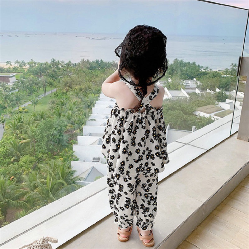 Set Đồ Mùa Hè 2 Món Gồm Áo Không Tay In Hoa + Quần Cotton Cho Bé Gái