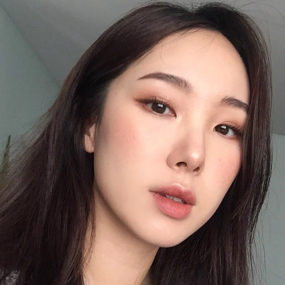 SON MAC VELVET TEDDY màu này đánh lên tây lắm (Hàng sale Tách Set_Ko kèm box giấy) Phiên bản giới hạn màu tím | BigBuy360 - bigbuy360.vn