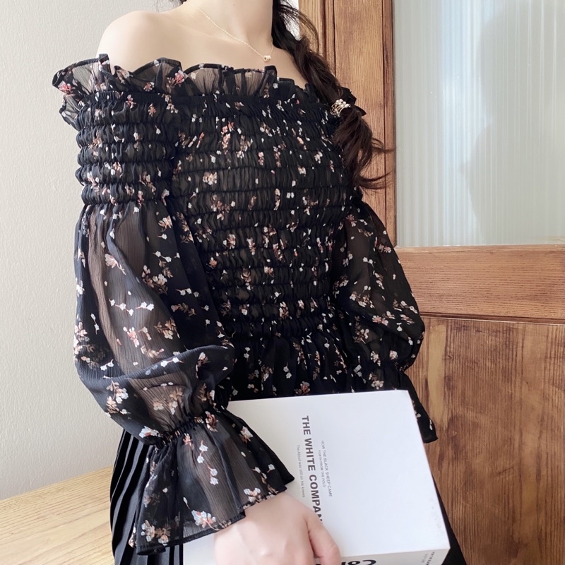 [Thiết kế có sẵn ]Áo hoa trễ vai mùa thu nhập khẩu Hàn Quốc phong cách tiểu thư sang chảnh