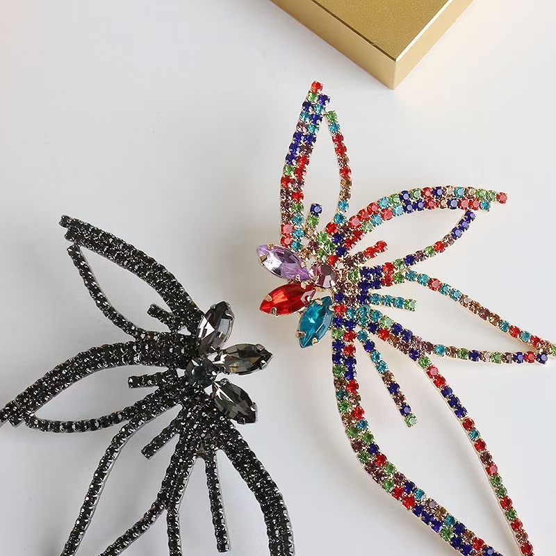 Bông Tai Hình Chiếc Lá Đính Đá Phong Cách Âu Mỹ Mới