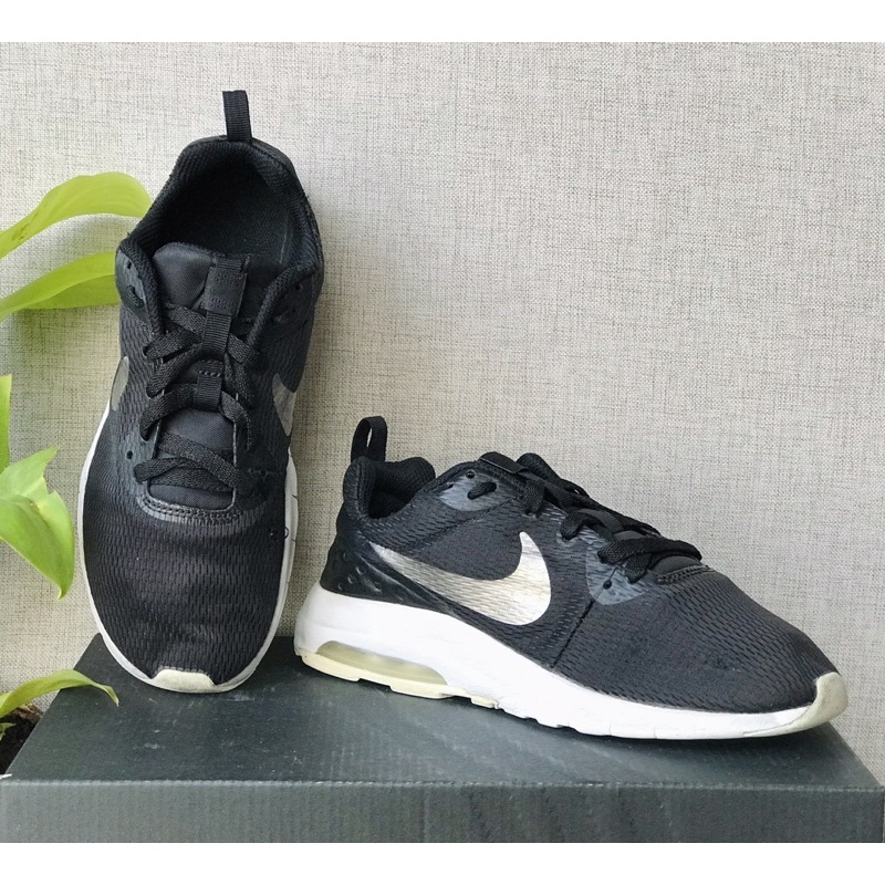 Giày Nike Air Max Motion-size 36,5
