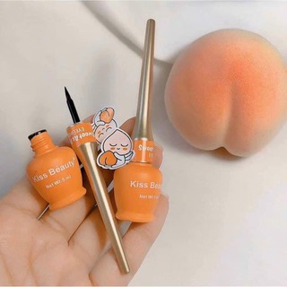 Kẻ mắt nước đào kiss beauty