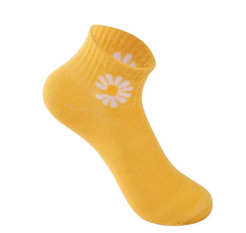 Vớ dáng ngắn họa tiết hoa cúc nhỏ xinh xắn dễ thương dành cho nữ | BigBuy360 - bigbuy360.vn