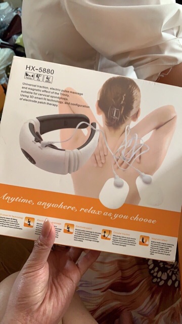 Máy masage cổ vai gáy 3D thông minh
