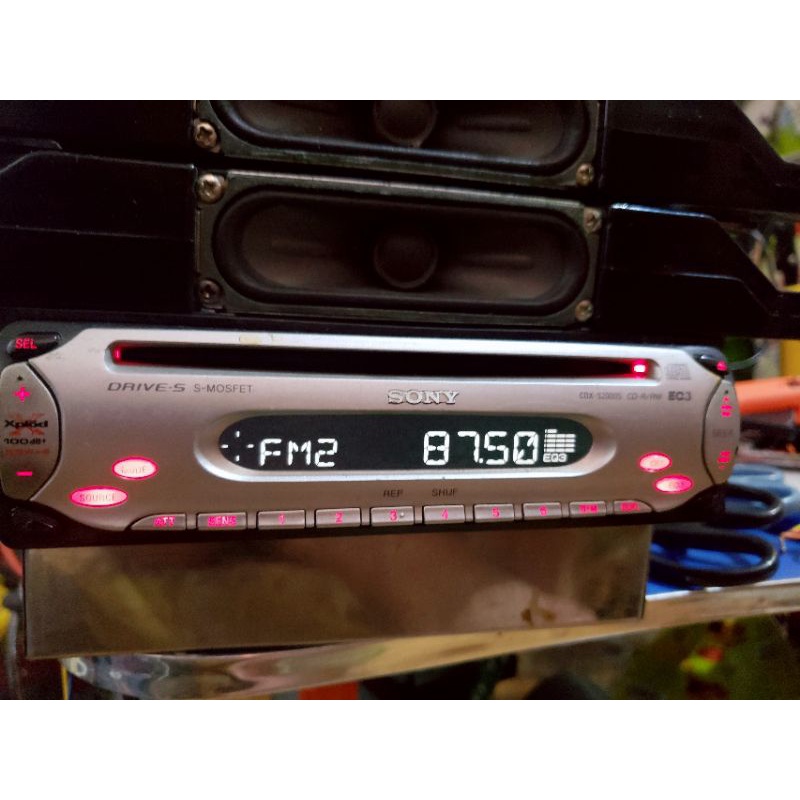 Đầu cd radio mp3 SONY DCX S2000S , Giành cho các hãng xe ô tô.