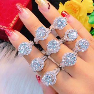 Nhẫn đính đá mã D350