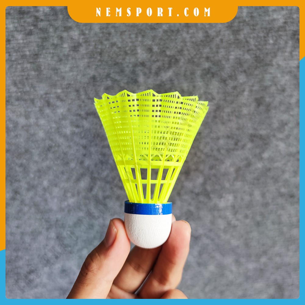 Quả Cầu Lông Nhựa Đánh Ngoài Trời Cản Gió Chính Hãng Fuwin