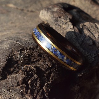 Nhẫn Gỗ Mun uốn cẩn đá Lapiz Lazuli