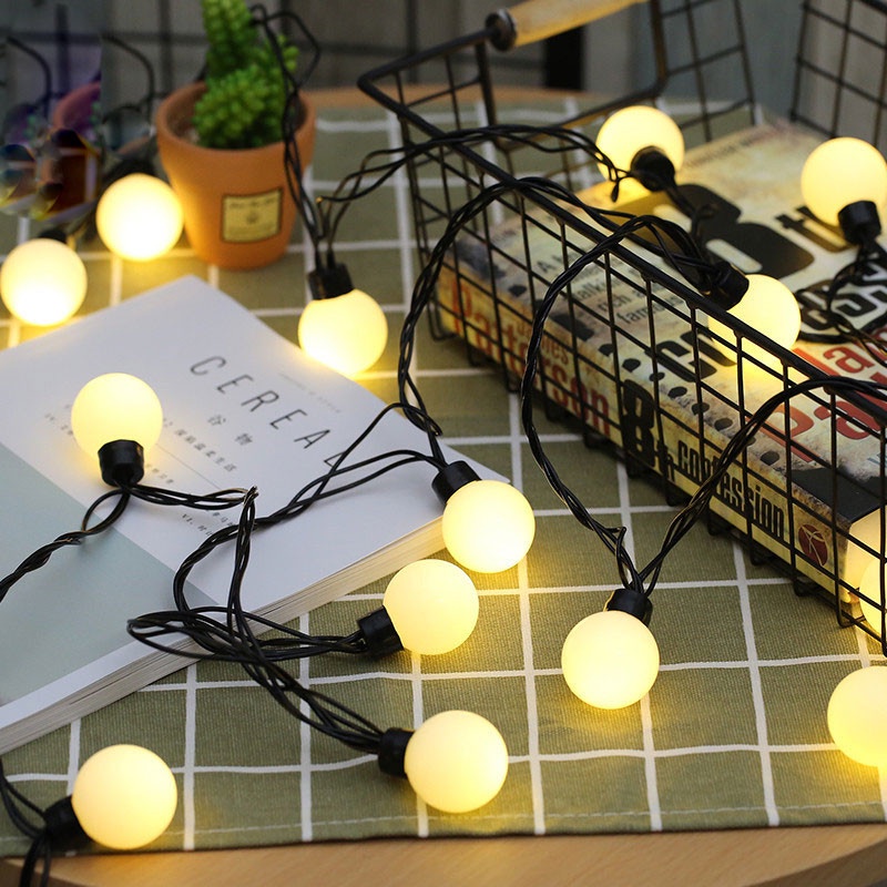 (HCM) Dây Đèn Led Trang Trí Ngoài Trời Dài 5M 20 Bóng Tròn Phi 4CM Cắm Điện Có Phích Nối