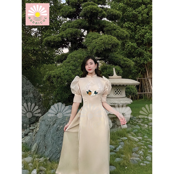 Áo dài lụa tây thi tay bồng đính hoa ngực thời trang cao cấp
