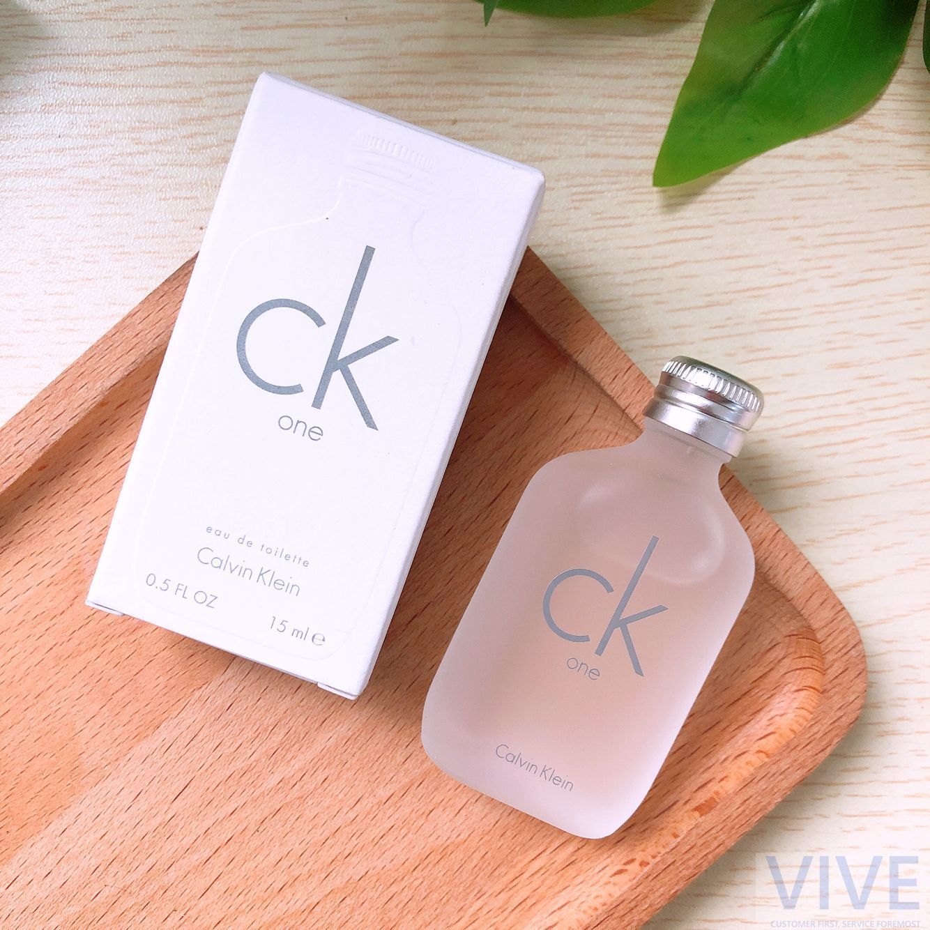 Nước hoa
 CK One Eau de Toilette 15ml