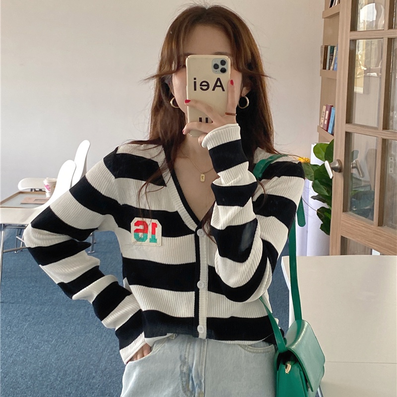 SUXI Áo Len Tay Dài Cổ Chữ V Họa Tiết Kẻ Sọc Phong Cách Retro Hàn Quốc