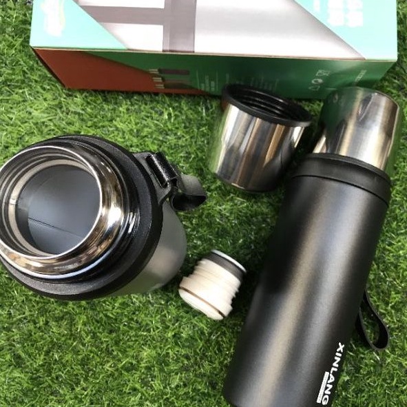 Bình giữ nhiệt mẫu mới 2022 Chất liệu inox 304 2 lớp inox và 1 lớp chân không giữ nhiệt không thoát ra bên ngoà