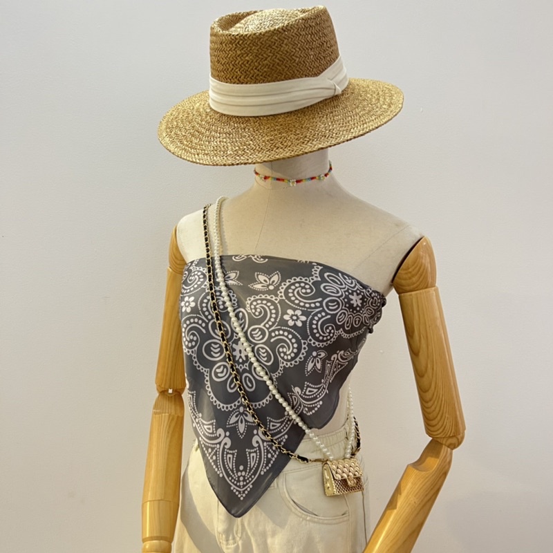 Khăn bandana lụa size 70x70cm