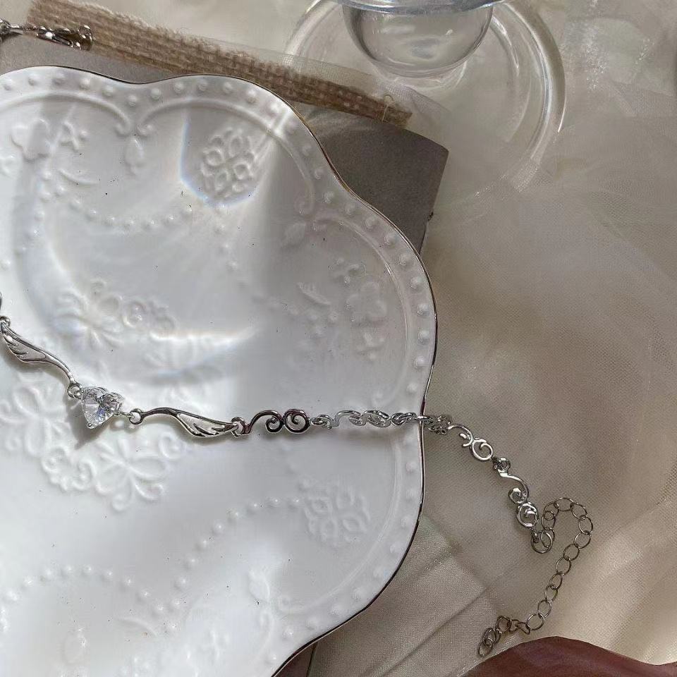 Vòng Cổ choker Hình Đôi Cánh Thiên Thần Đính Đá Thời Trang Dành Cho Nữ