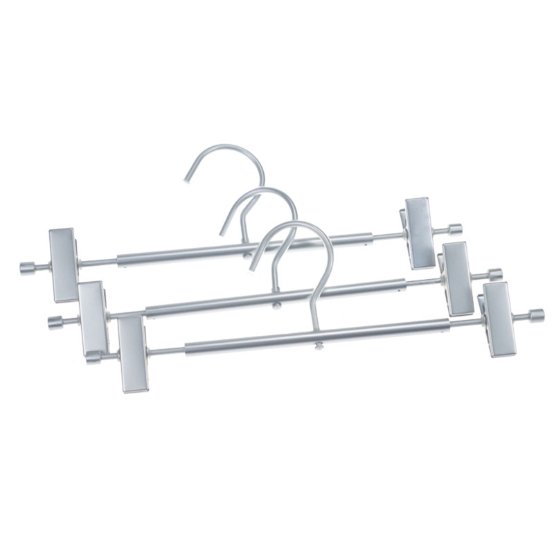 Móc Kim Loại Treo Quần Áo Chống Trượt Tiện Lợi