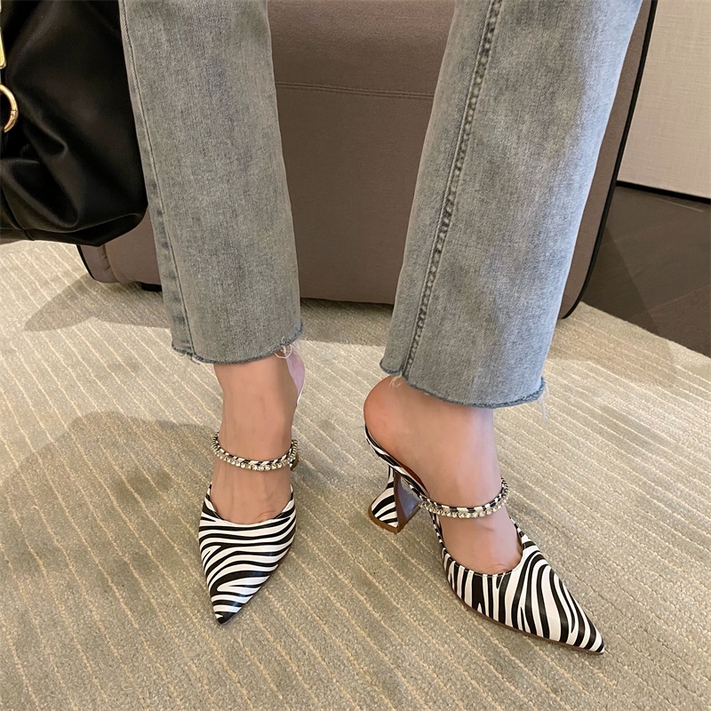 Giày cao gót mũi nhọn 3.54 inch Size 35-41 họa tiết ngựa vằn đính đá xinh xắn dành cho nữ