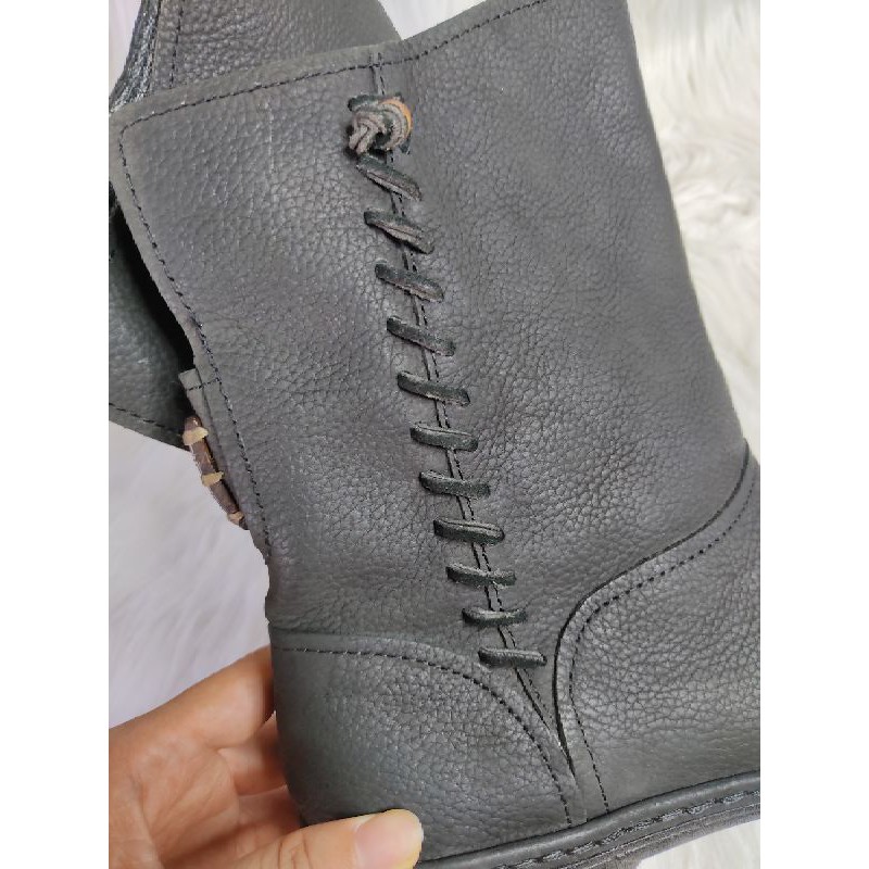 Bốt da bò size 37