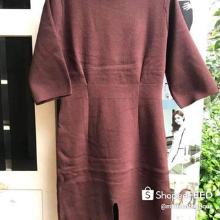Đầm len body xẻ tà