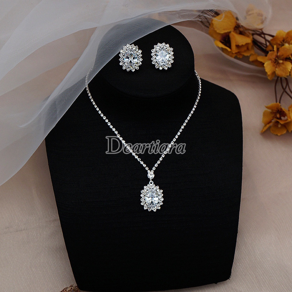 Bộ Vòng cổ + Bông Tai HìNh GiọT NướC ĐíNh Đá ThờI Trang