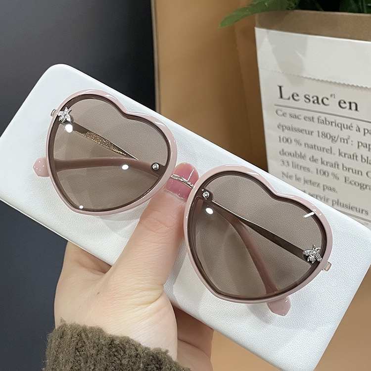 Kính Mát Thời Trang Cho Bé