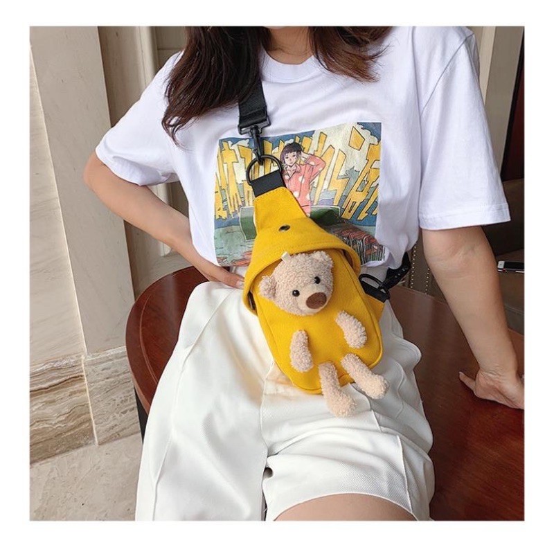 Túi đeo chéo kèm gấu bông