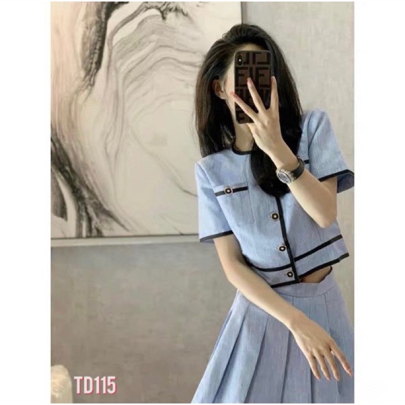 Set chân váy xếp ly áo cổ tròn viền pha cực xinh _hàng sẵn