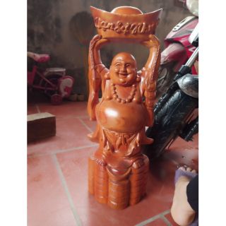 Tượng di Lặc dâng bát vàng gỗ hương