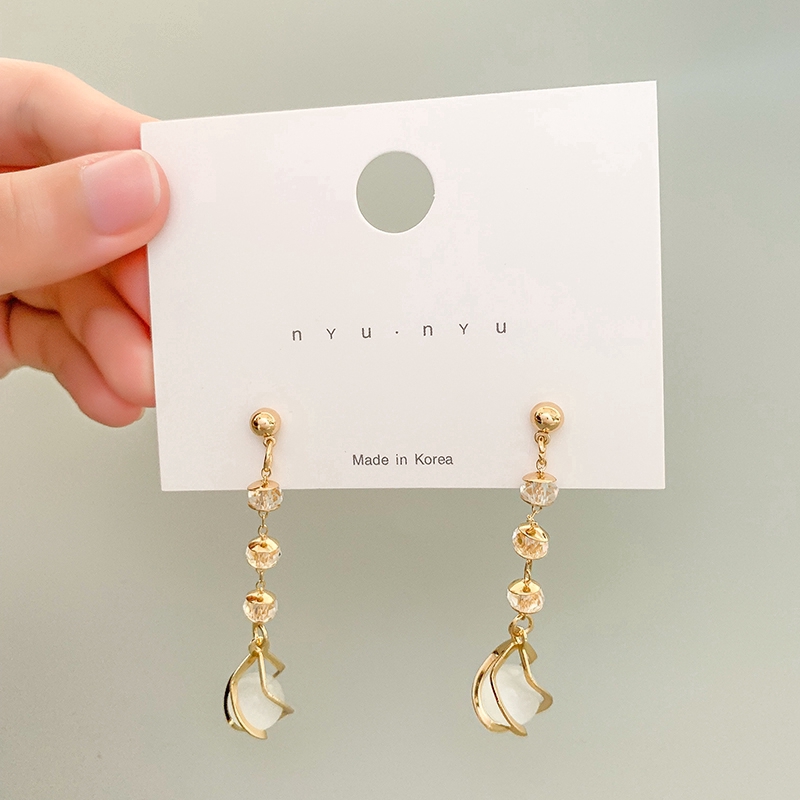 Stylish silver plated metal earrings anti-allergy Korean style fashion for women