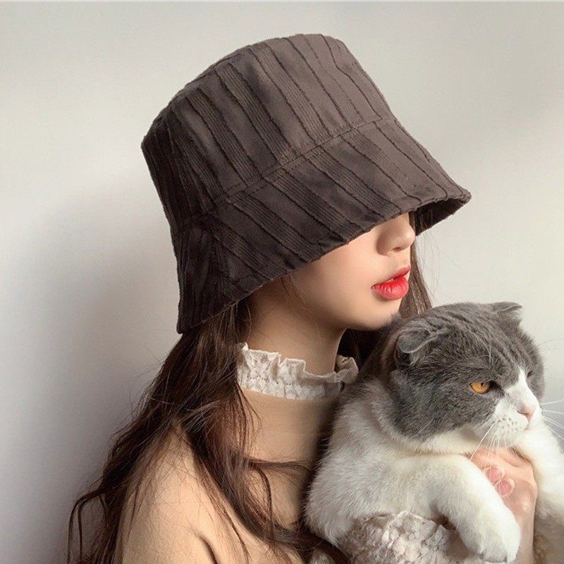 Mũ Bucket Hoạ Tiết Kẻ Sọc Nhiều Màu Sắc Thiết Kế Trẻ Trung Năng Động